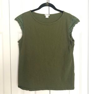 2/$10! J. Crew Lace Cap Sleeve Shirt